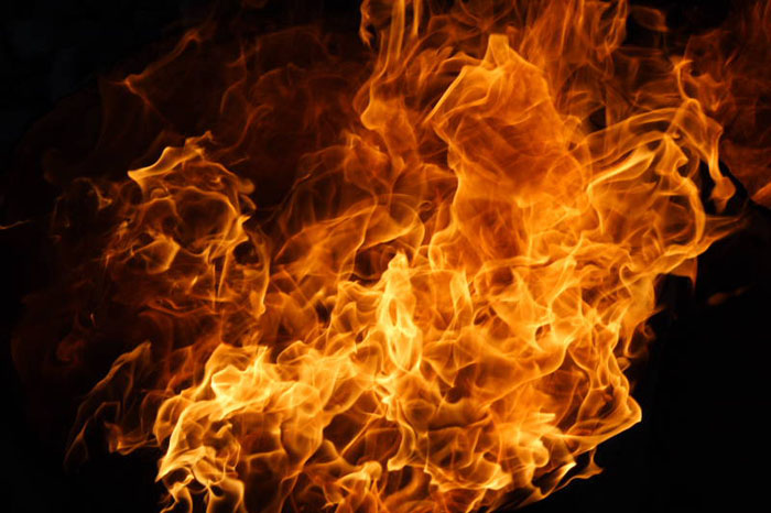 火焰字制作:Photoshop制作超级漂亮火焰文字设计教程