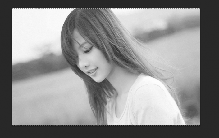 PS通道抠图:使用Photoshop快速抠出飘逸的长发美女教程