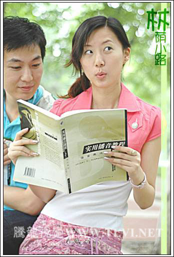 使用PhotoshopPS把偏灰模糊的人物照片变得明亮清晰