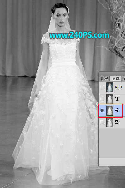 使用Photoshop钢笔和通道抠出婚纱人像抠图教程