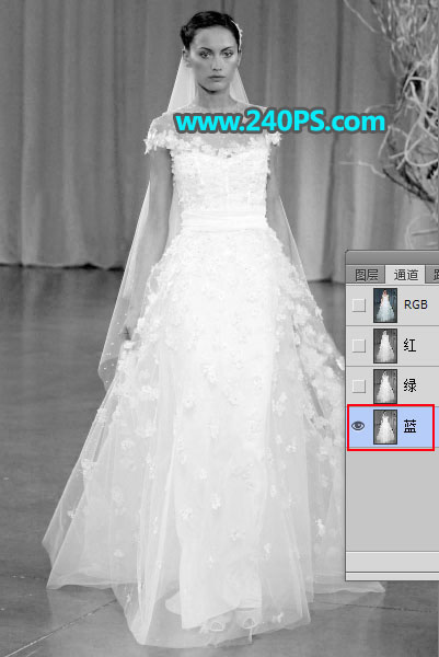 使用Photoshop钢笔和通道抠出婚纱人像抠图教程